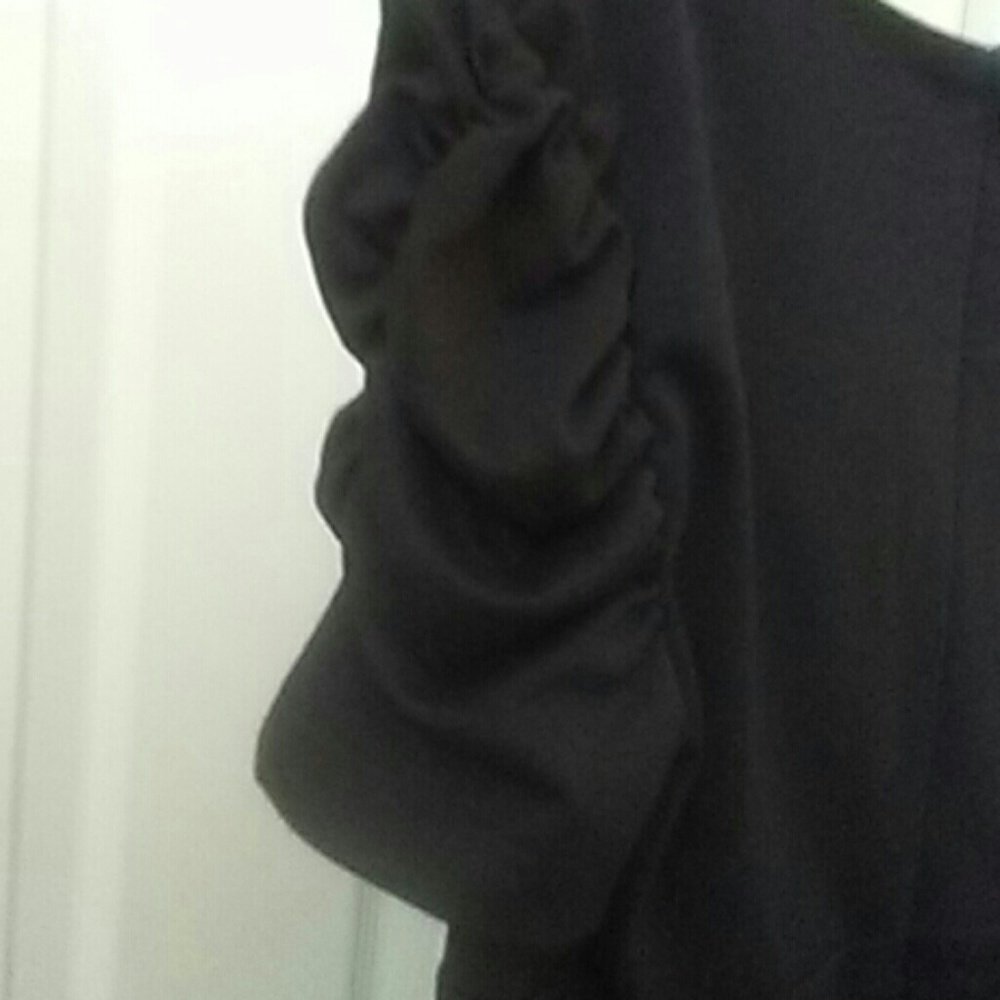 Dress - Picture 6 of 6